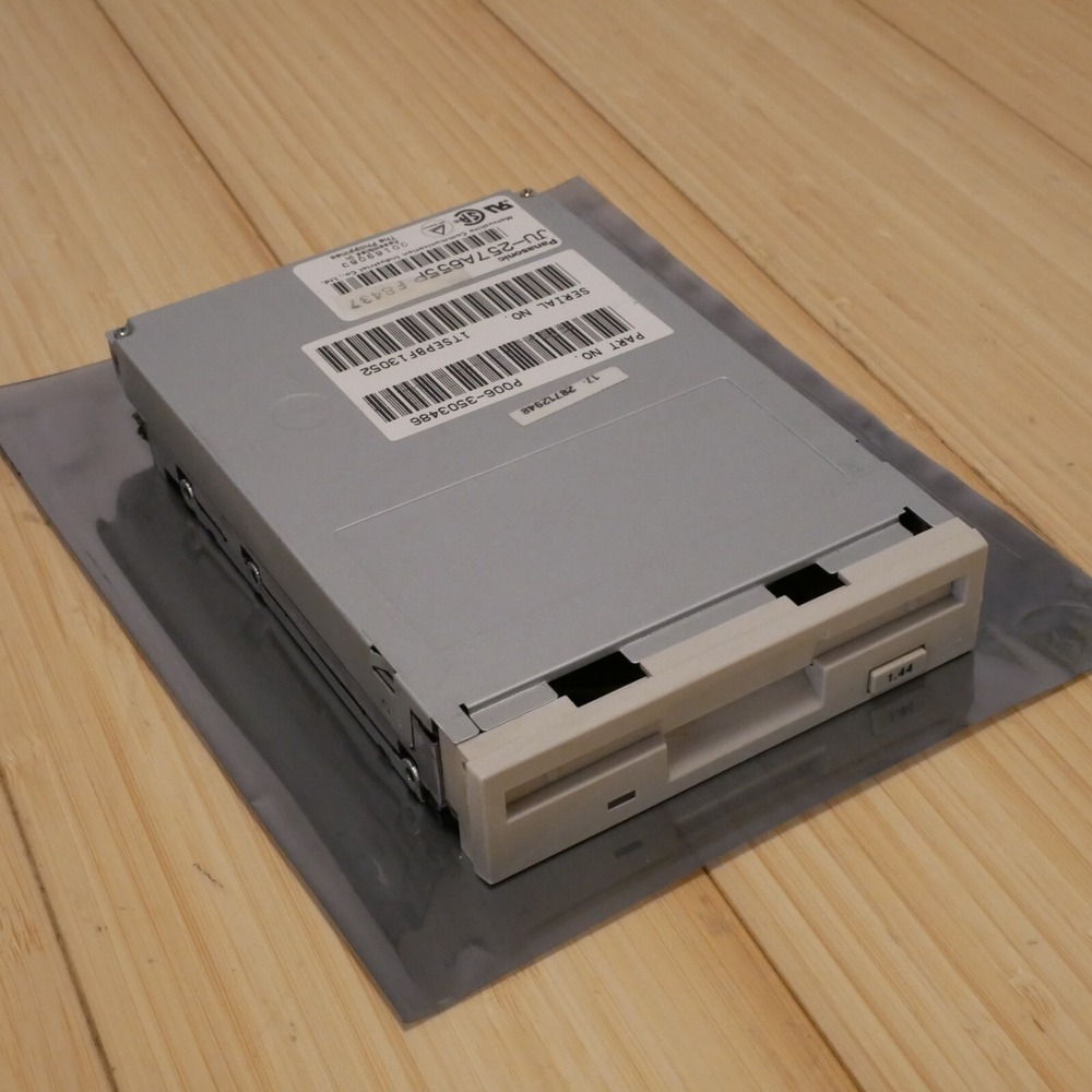 Panasonic JU-257A655P 1.44MB Floppy Disk Drive 3.5 inch Internal FDD Tested - 09